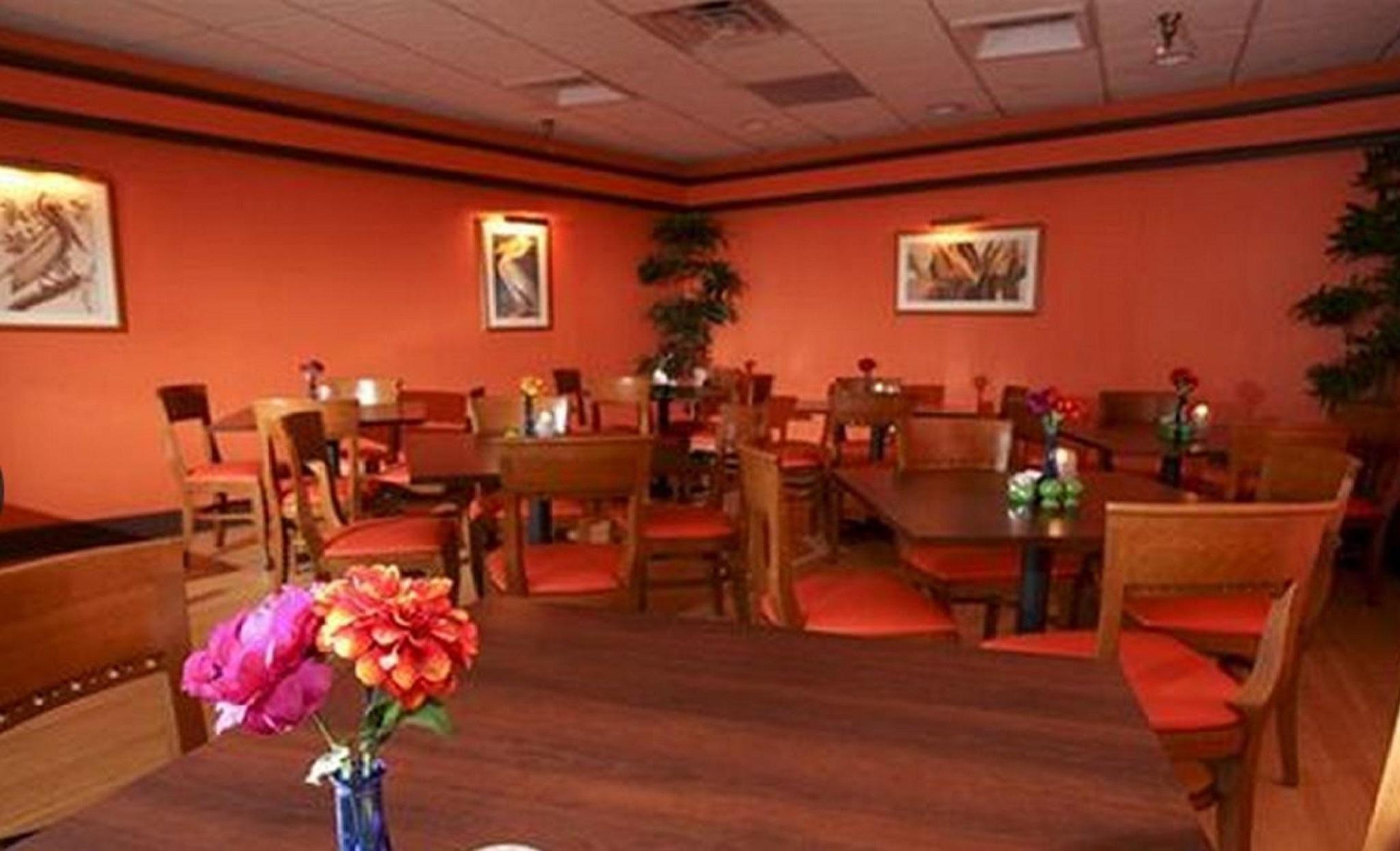 Dolphin Beach Resort St. Pete Beach Exterior foto