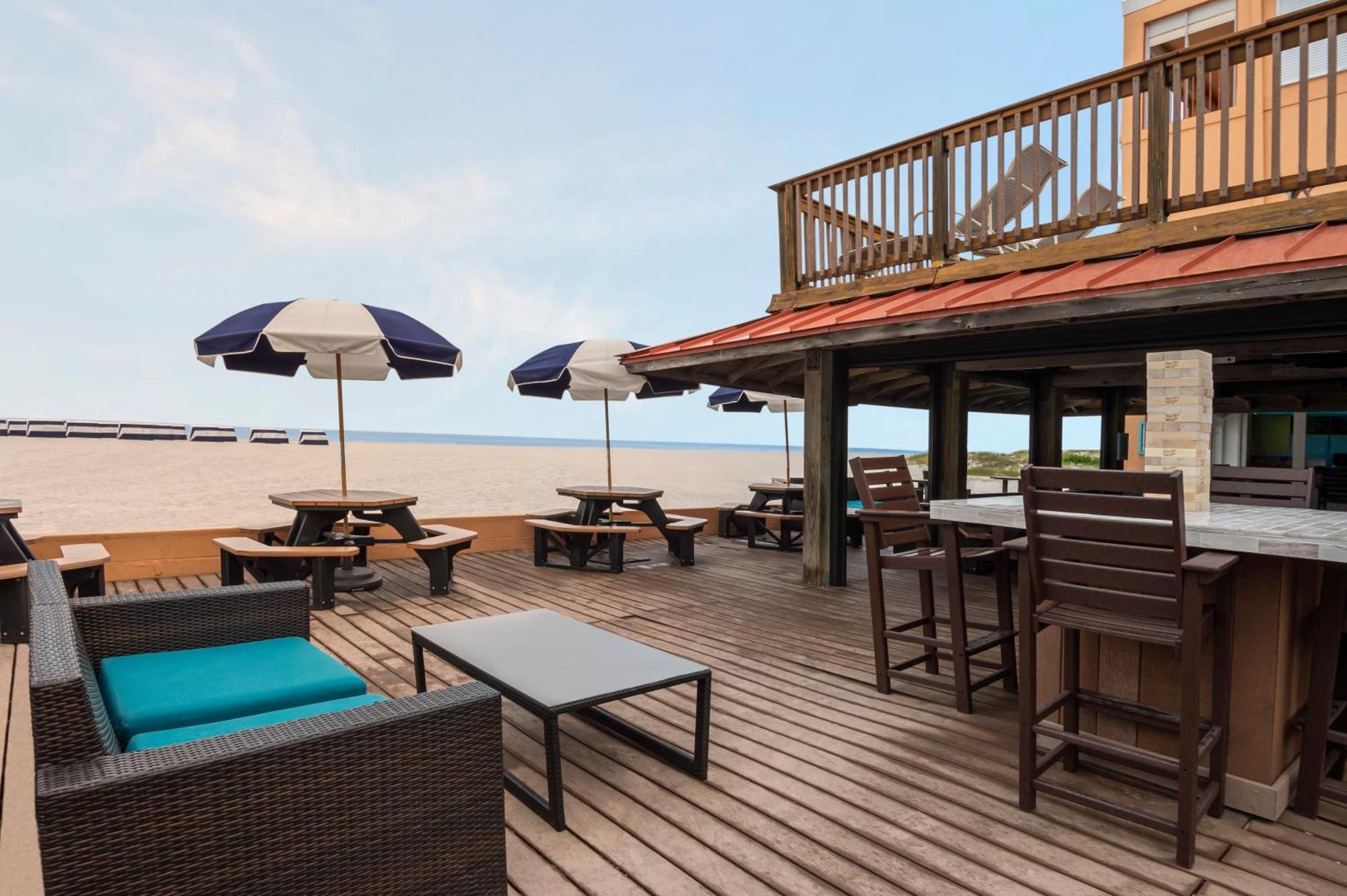 Dolphin Beach Resort St. Pete Beach Exterior foto