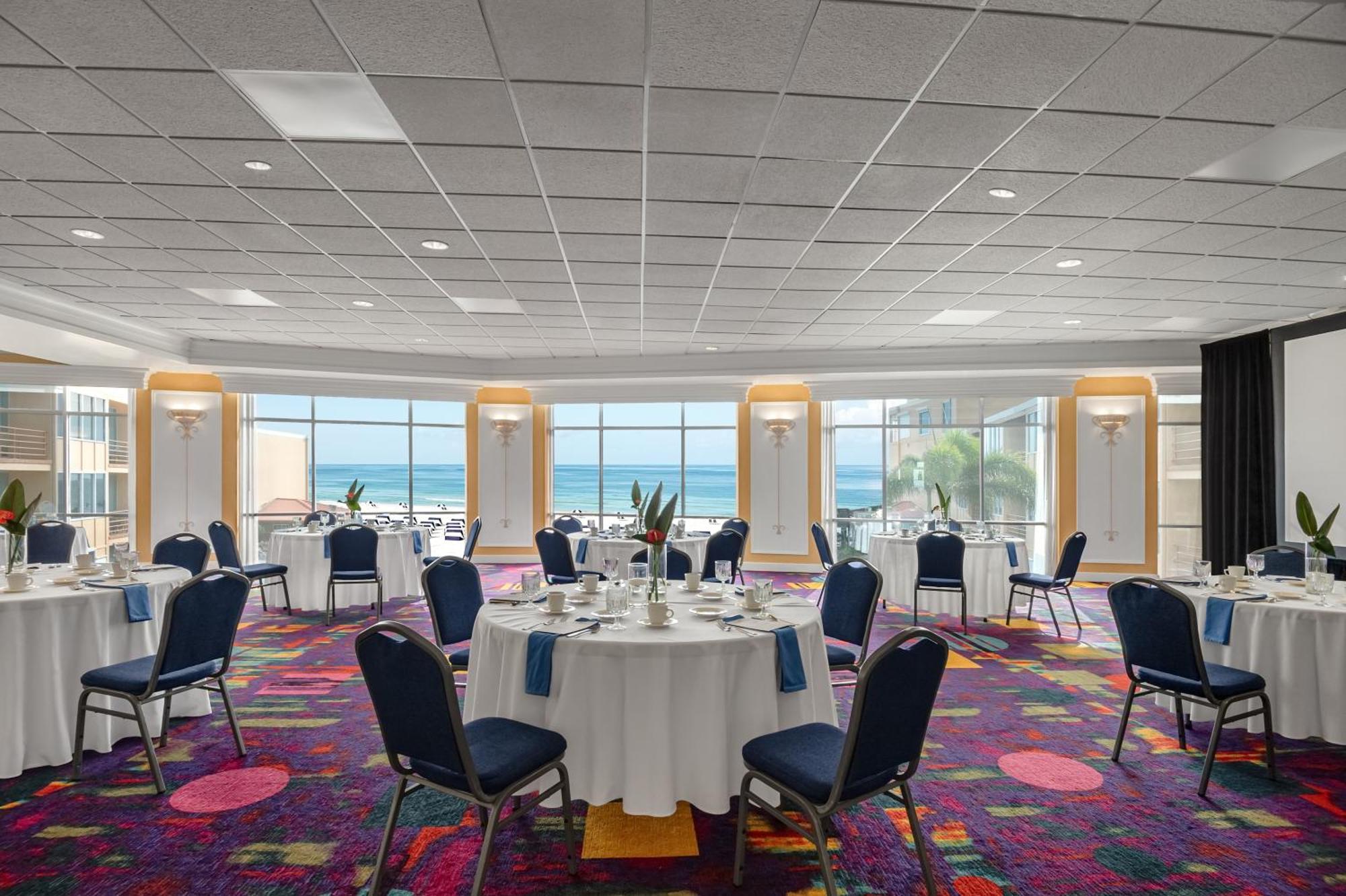 Dolphin Beach Resort St. Pete Beach Exterior foto